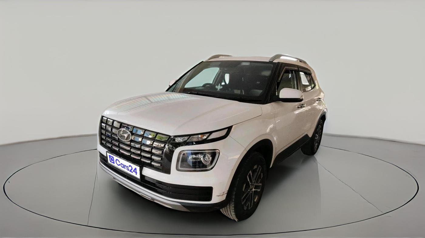 2024 Hyundai VENUE SX 1.2 PETROL, Petrol, Manual, 77,395 km, exterior