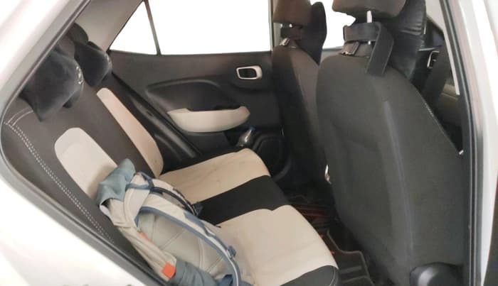 2024 Hyundai VENUE SX 1.2 PETROL, Petrol, Manual, 77,395 km, interior