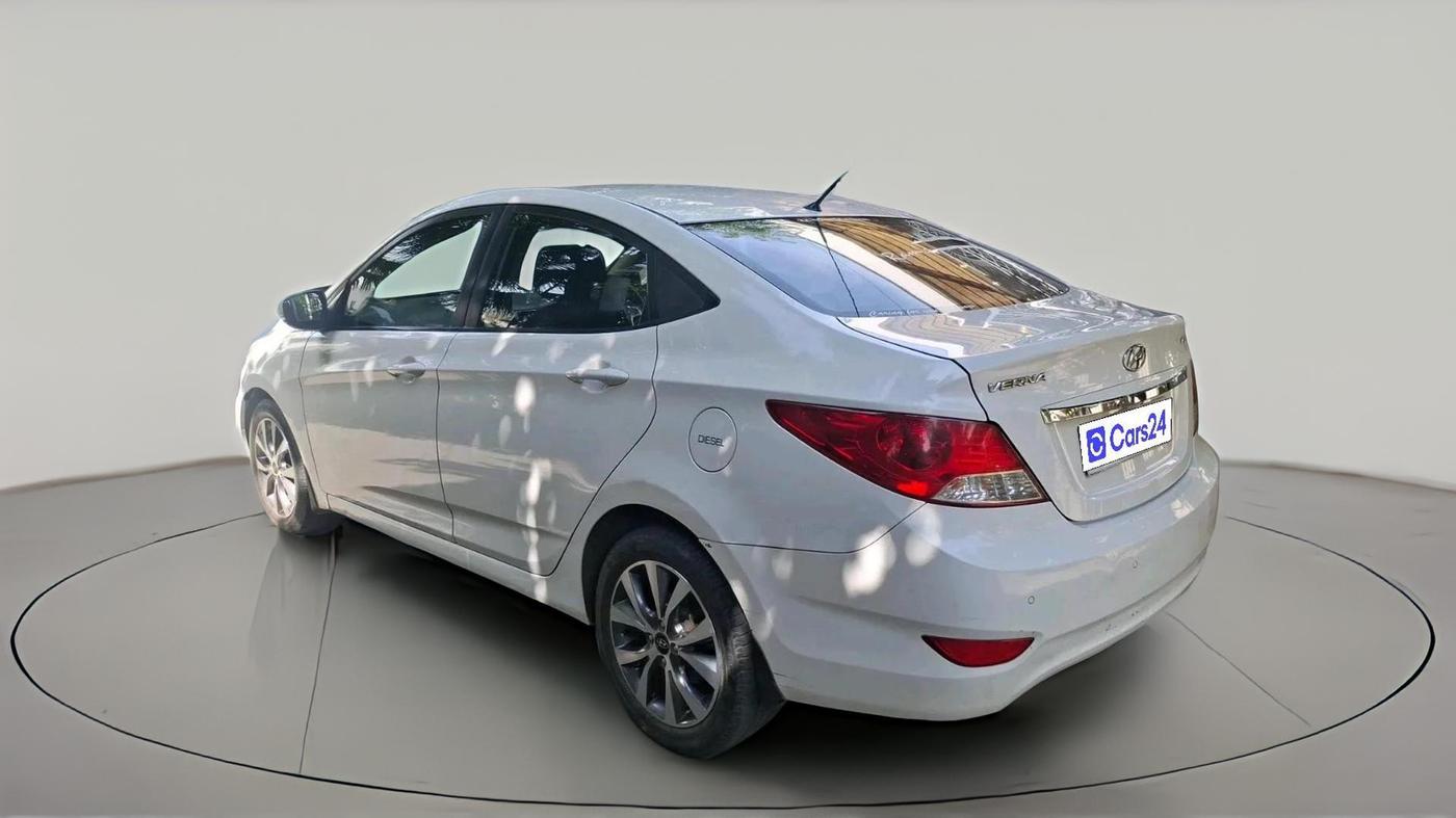 2015 Hyundai Verna 1.6 CRDI SX, Diesel, Manual, 1,26,265 km, exterior