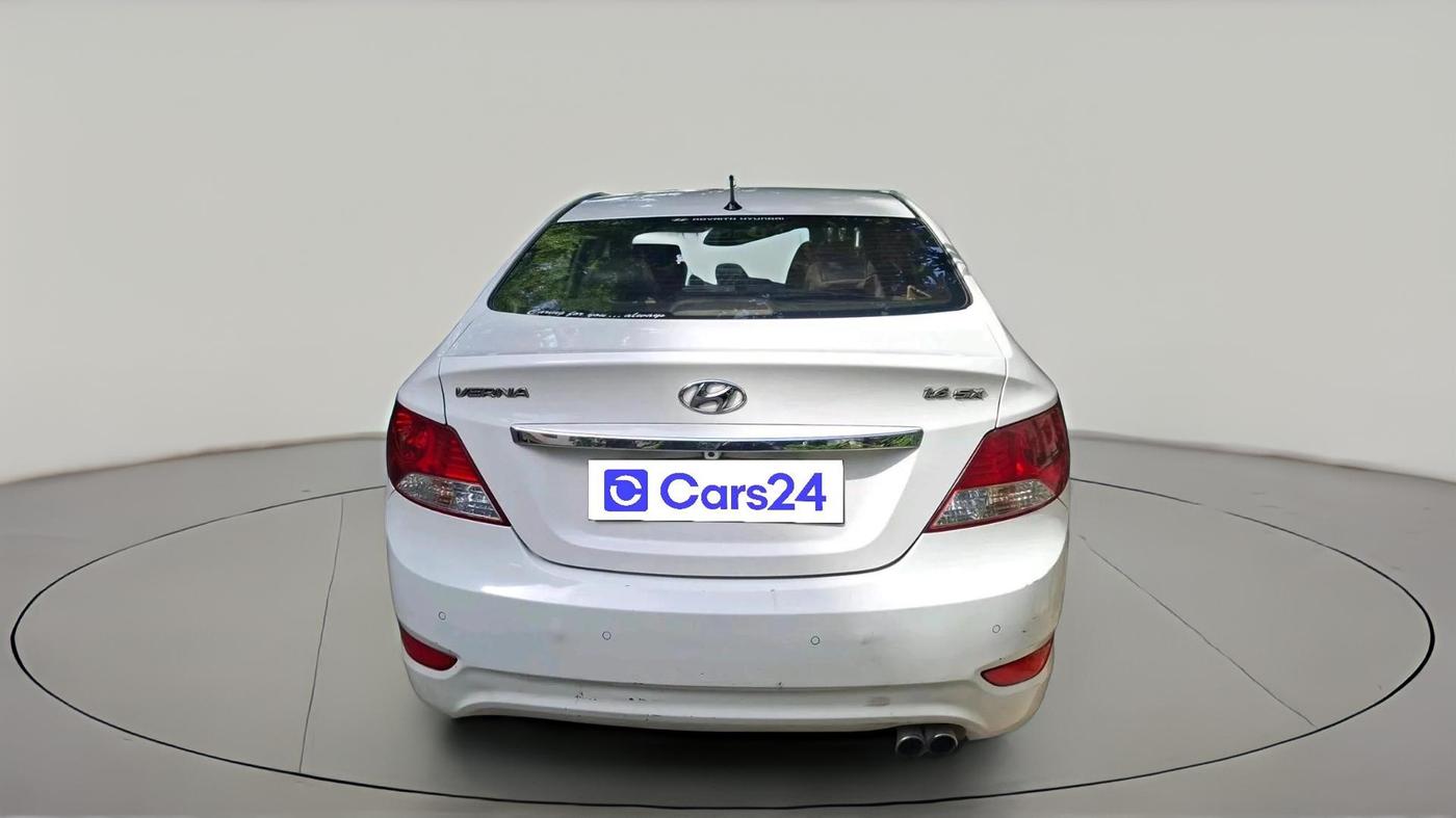 2015 Hyundai Verna 1.6 CRDI SX, Diesel, Manual, 1,26,265 km, exterior