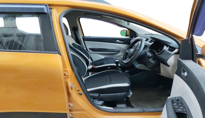 2020 Renault TRIBER RXZ, Petrol, Manual, 47,804 km, interior