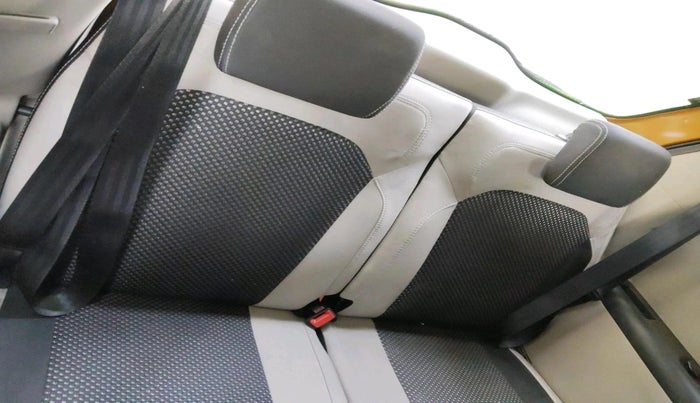 2020 Renault TRIBER RXZ, Petrol, Manual, 47,804 km, interior