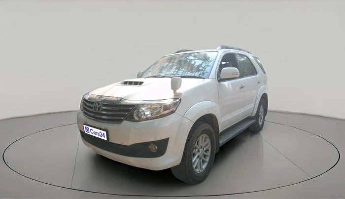 2014 Toyota Fortuner 3.0 4X2 AT, Diesel, Automatic, 1,93,324 km, exterior