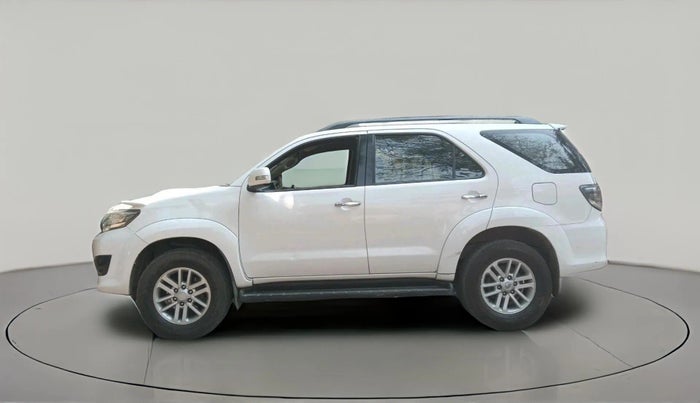 2014 Toyota Fortuner 3.0 4X2 AT, Diesel, Automatic, 1,93,324 km, exterior