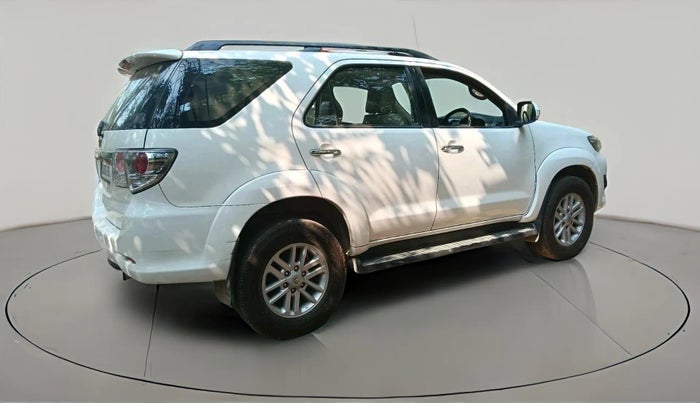 2014 Toyota Fortuner 3.0 4X2 AT, Diesel, Automatic, 1,93,324 km, exterior