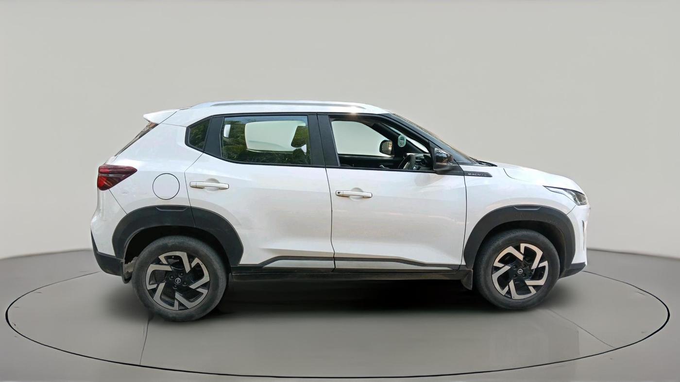 2022 Nissan MAGNITE XV EXECUTIVE, Petrol, Manual, 51,038 km, exterior