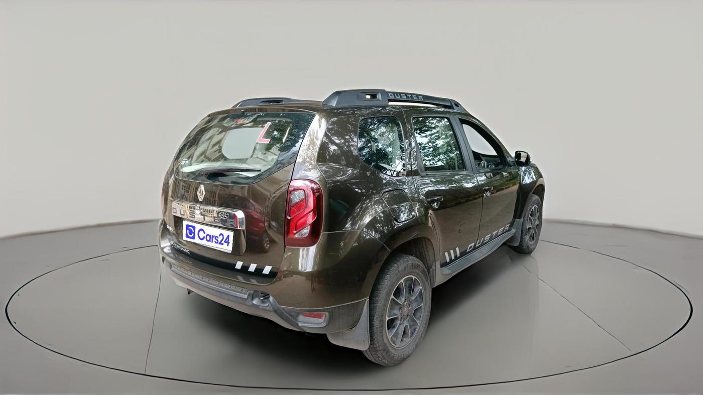 2017 Renault Duster RXS CVT, Petrol, Automatic, 33,811 km, exterior