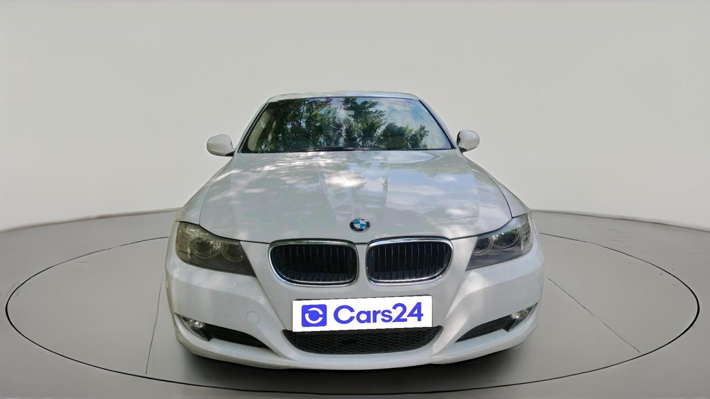 2011 BMW 3 Series 320d, Diesel, Automatic, 1,27,640 km, exterior