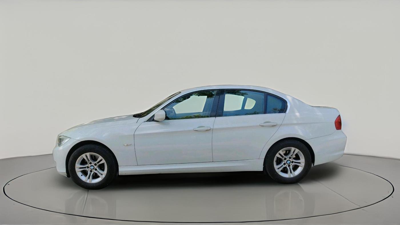 2011 BMW 3 Series 320d, Diesel, Automatic, 1,27,640 km, exterior