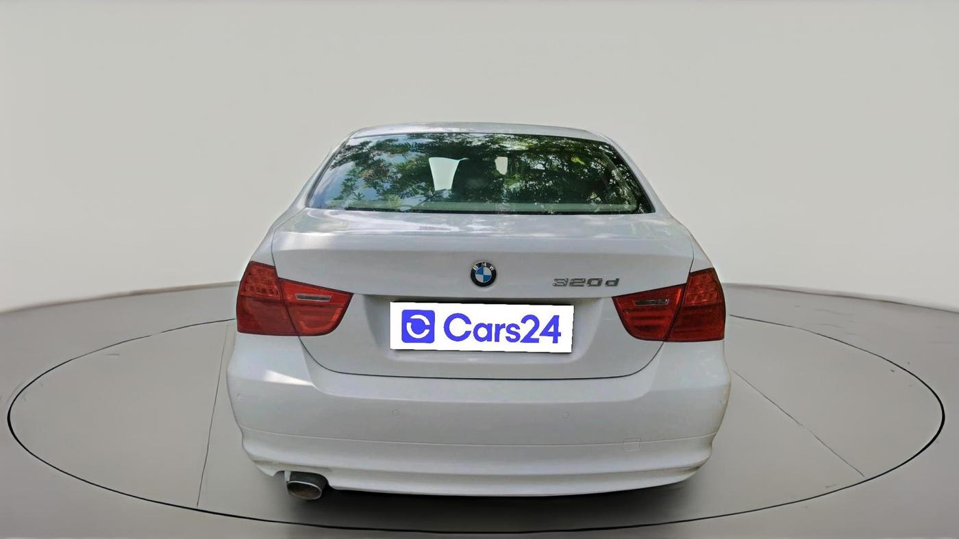 2011 BMW 3 Series 320d, Diesel, Automatic, 1,27,640 km, exterior
