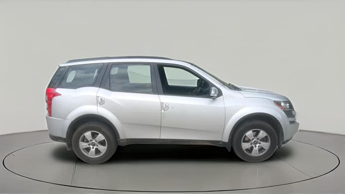 2014 Mahindra XUV500 W8, Diesel, Manual, 97,340 km, exterior