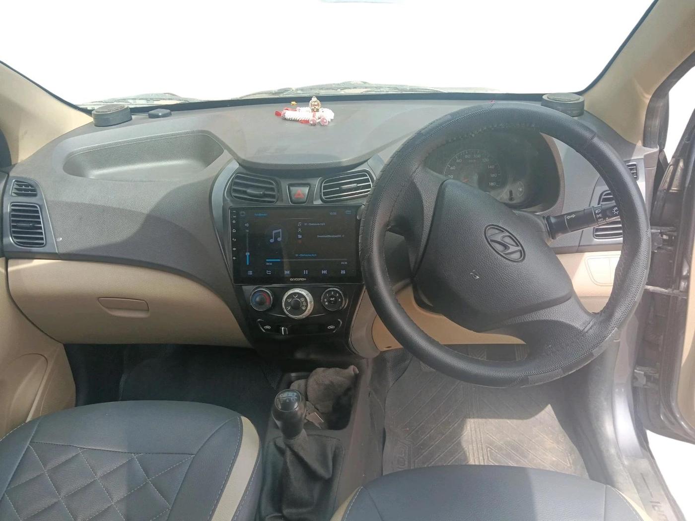 2016 Hyundai Eon ERA +, Petrol, Manual, 78,885 km, interior