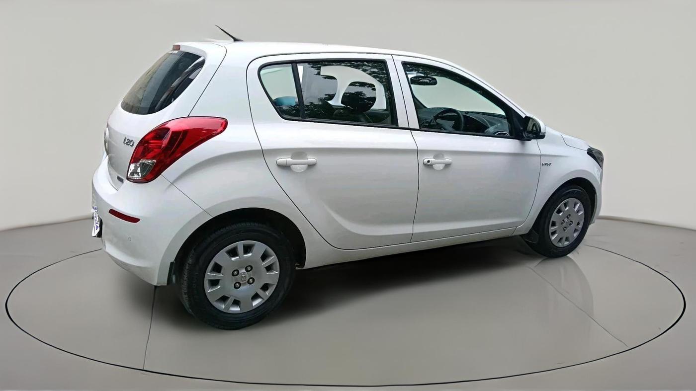 2013 Hyundai i20 MAGNA (O) 1.2, Petrol, Manual, 30,957 km, exterior