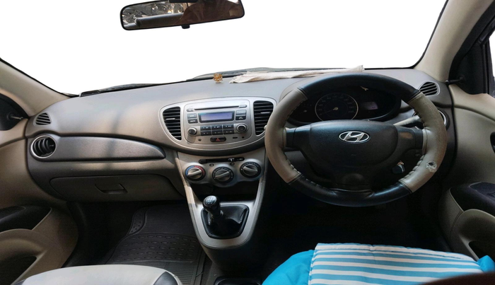 2011 Hyundai i10 ERA 1.1, Petrol, Manual, 1,53,470 km, interior