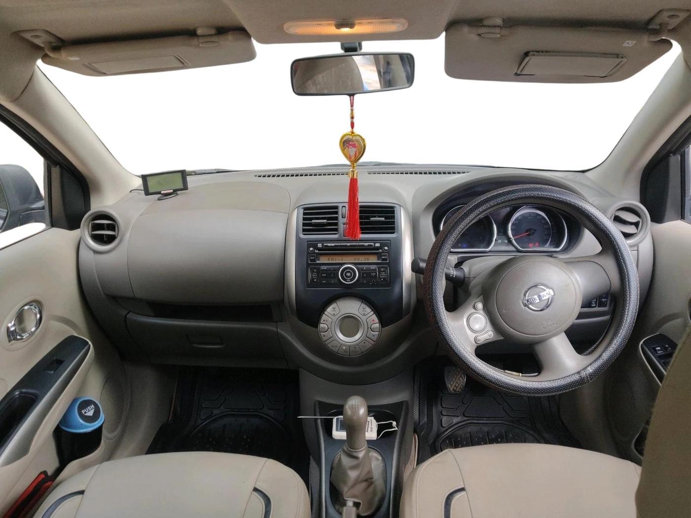 2012 Nissan Sunny XV DIESEL, Diesel, Manual, 1,45,140 km, interior