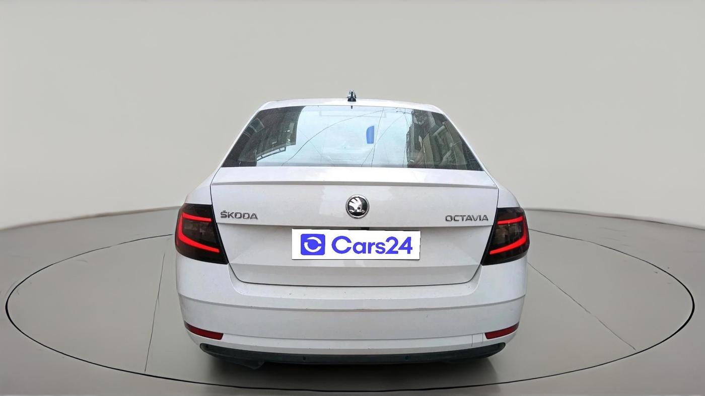 2018 Skoda Octavia L&K 1.8 TSI AT, Petrol, Automatic, 73,354 km, exterior