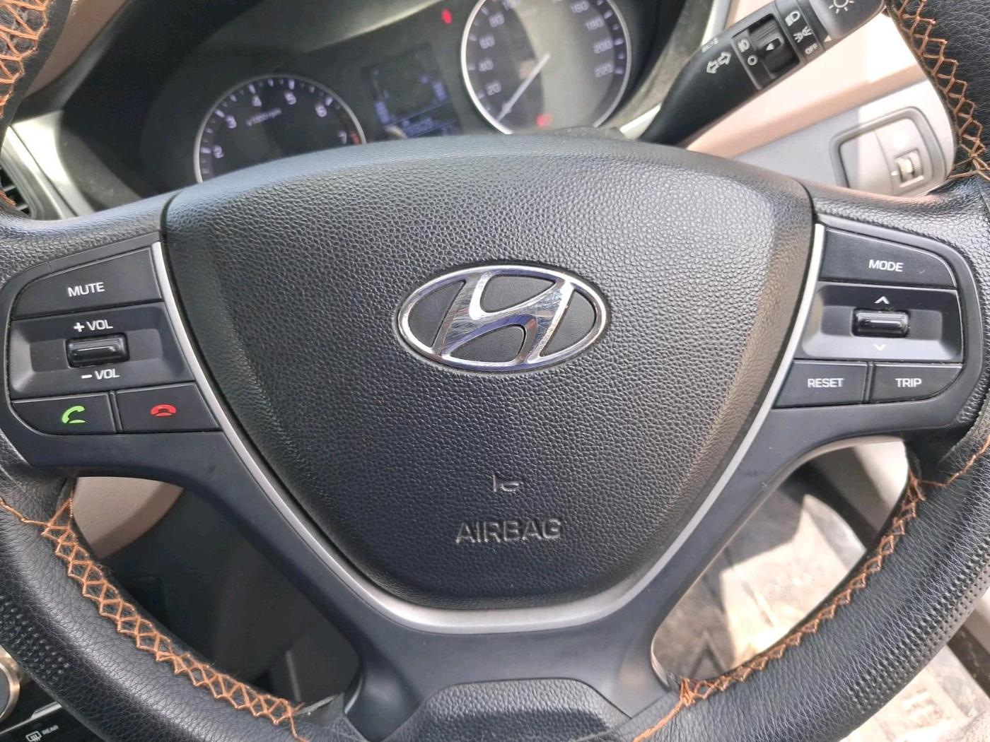 2017 Hyundai Elite i20 SPORTZ 1.2, Petrol, Manual, 73,514 km, interior