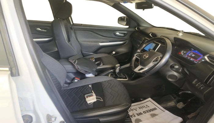 2022 Nissan MAGNITE XV PREMIUM TURBO (O) CVT, Petrol, Automatic, 91,115 km, interior