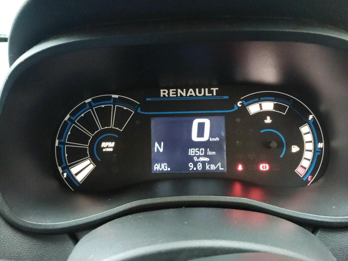 2023 Renault Kwid RXT 1.0 AMT, Petrol, Automatic, 18,501 km, interior