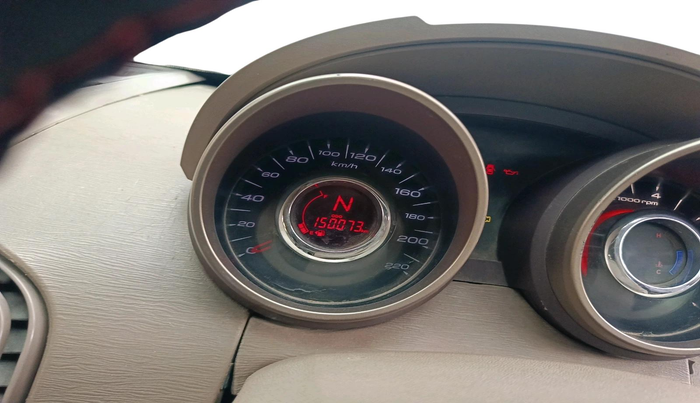 2012 Mahindra XUV500 W8, Diesel, Manual, 1,50,073 km, interior
