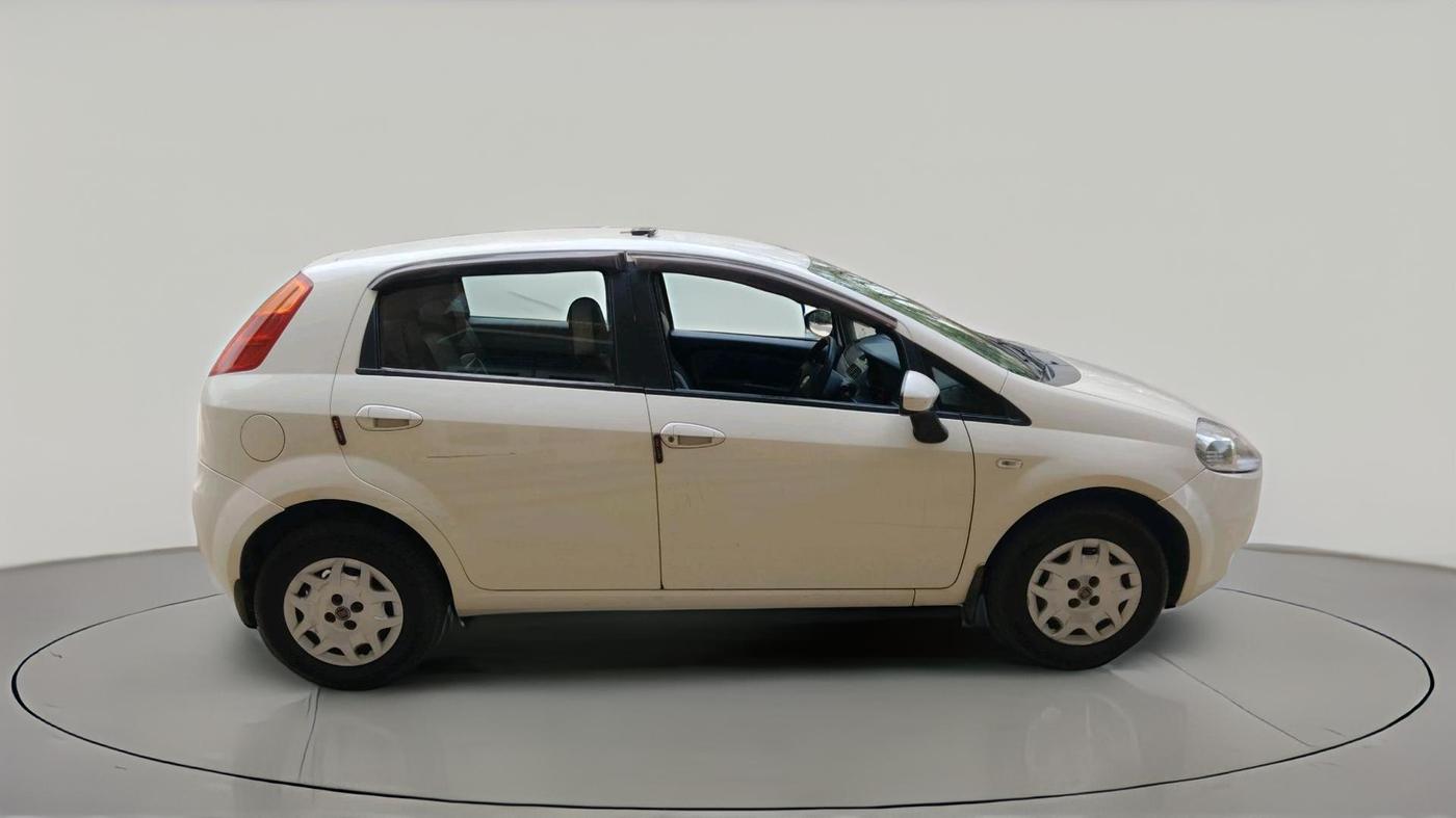 2011 Fiat Grand Punto DYNAMIC 1.3, Diesel, Manual, 67,817 km, exterior