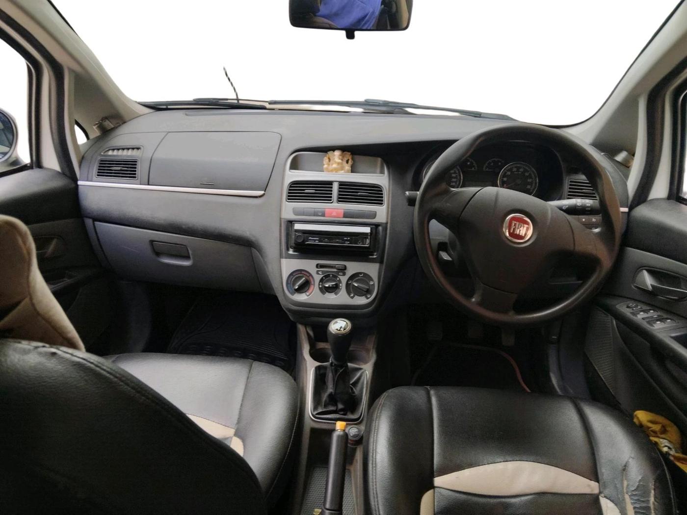 2011 Fiat Grand Punto DYNAMIC 1.3, Diesel, Manual, 67,817 km, interior