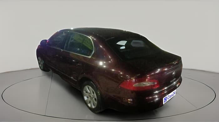 2012 Skoda Superb ELEGANCE 2.0 TDI CR AT, Diesel, Automatic, 1,26,189 km, exterior