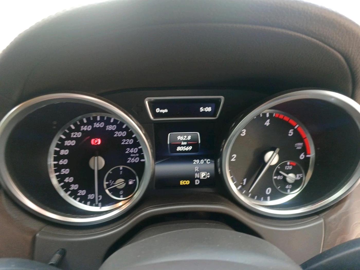 2014 Mercedes Benz GL Class 350 CDI 4Matic, Diesel, Automatic, 80,569 km, interior