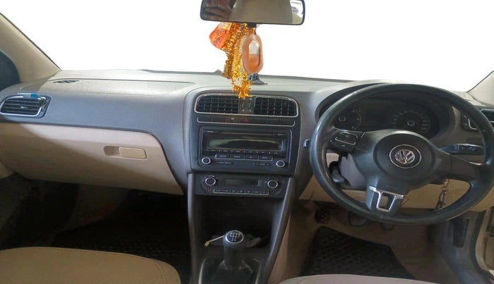 2012 Volkswagen Vento HIGHLINE DIESEL 1.6, Diesel, Manual, 2,39,654 km, interior