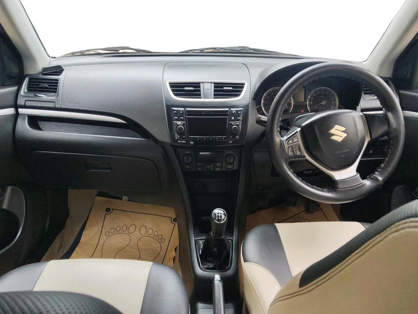 2012 Maruti Swift ZXI, Petrol, Manual, 2,18,553 km, interior