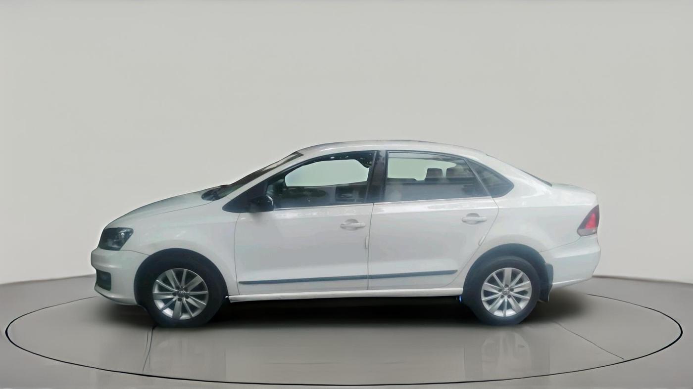 2015 Volkswagen Vento HIGHLINE DIESEL 1.5, Diesel, Manual, 1,06,115 km, exterior