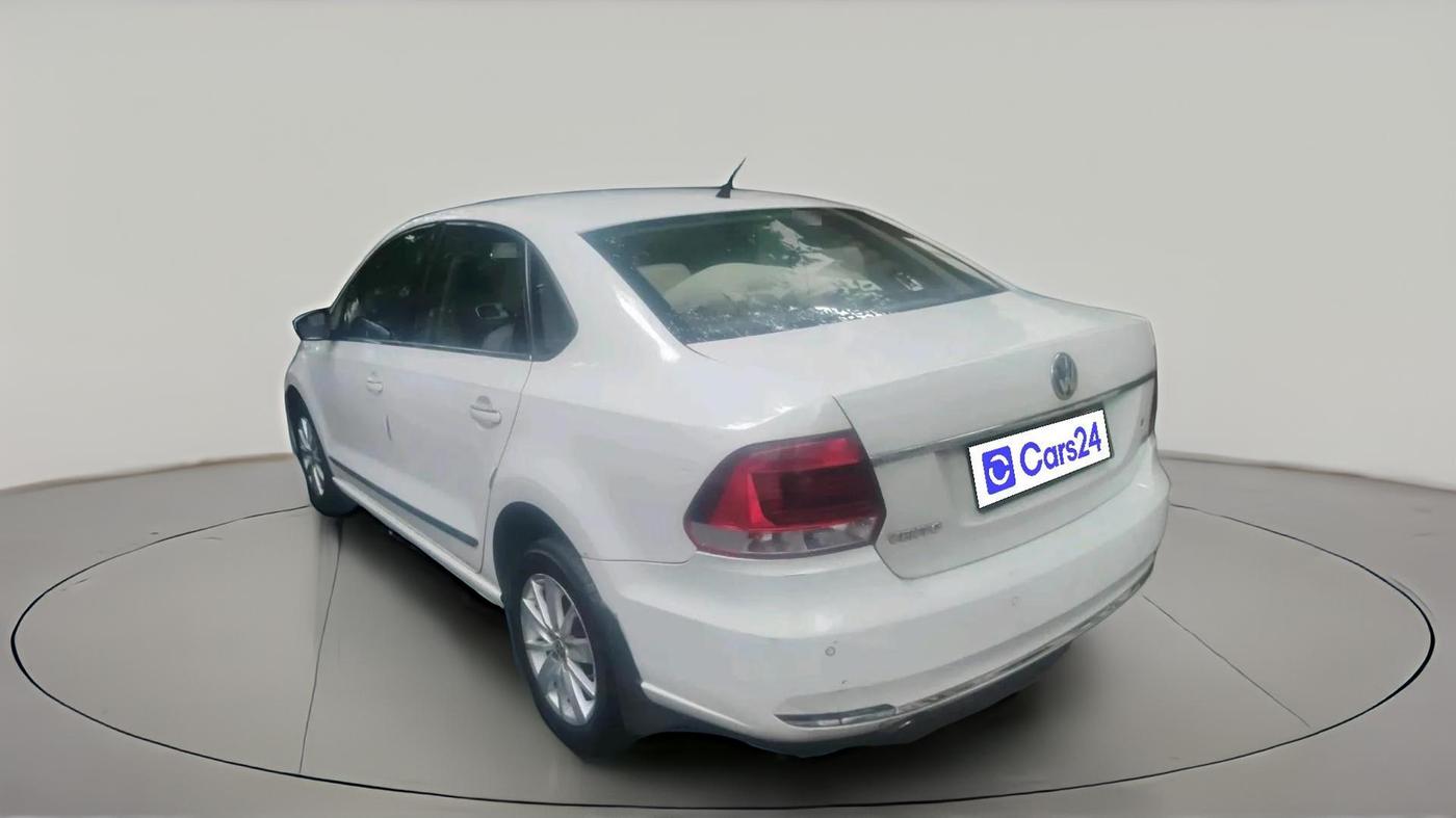 2015 Volkswagen Vento HIGHLINE DIESEL 1.5, Diesel, Manual, 1,06,115 km, exterior