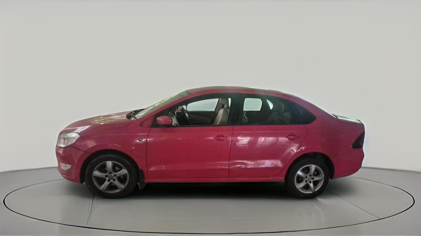 2012 Skoda Rapid ELEGANCE 1.6 TDI CR MT, Diesel, Manual, 2,25,354 km, exterior