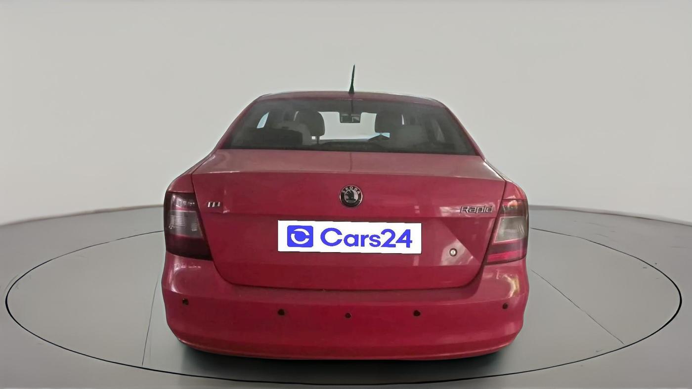 2012 Skoda Rapid ELEGANCE 1.6 TDI CR MT, Diesel, Manual, 2,25,354 km, exterior