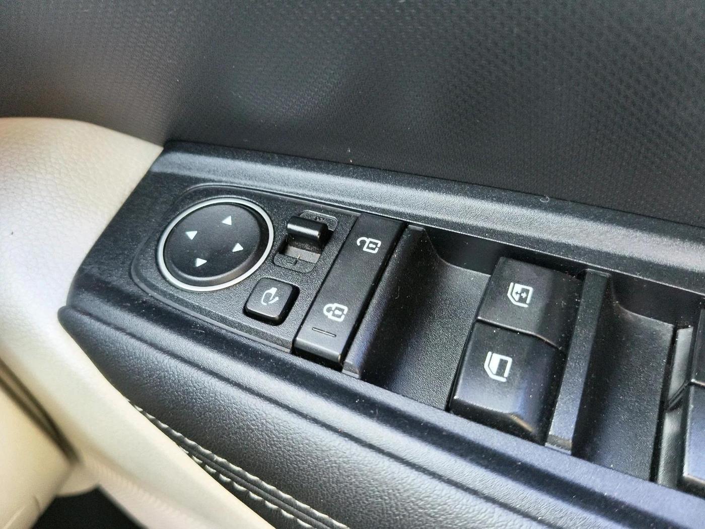2022 KIA SONET HTX PLUS 1.5, Diesel, Manual, 47,002 km, interior