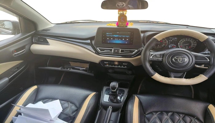 2024 Toyota Glanza G AMT, Petrol, Automatic, 6,379 km, interior