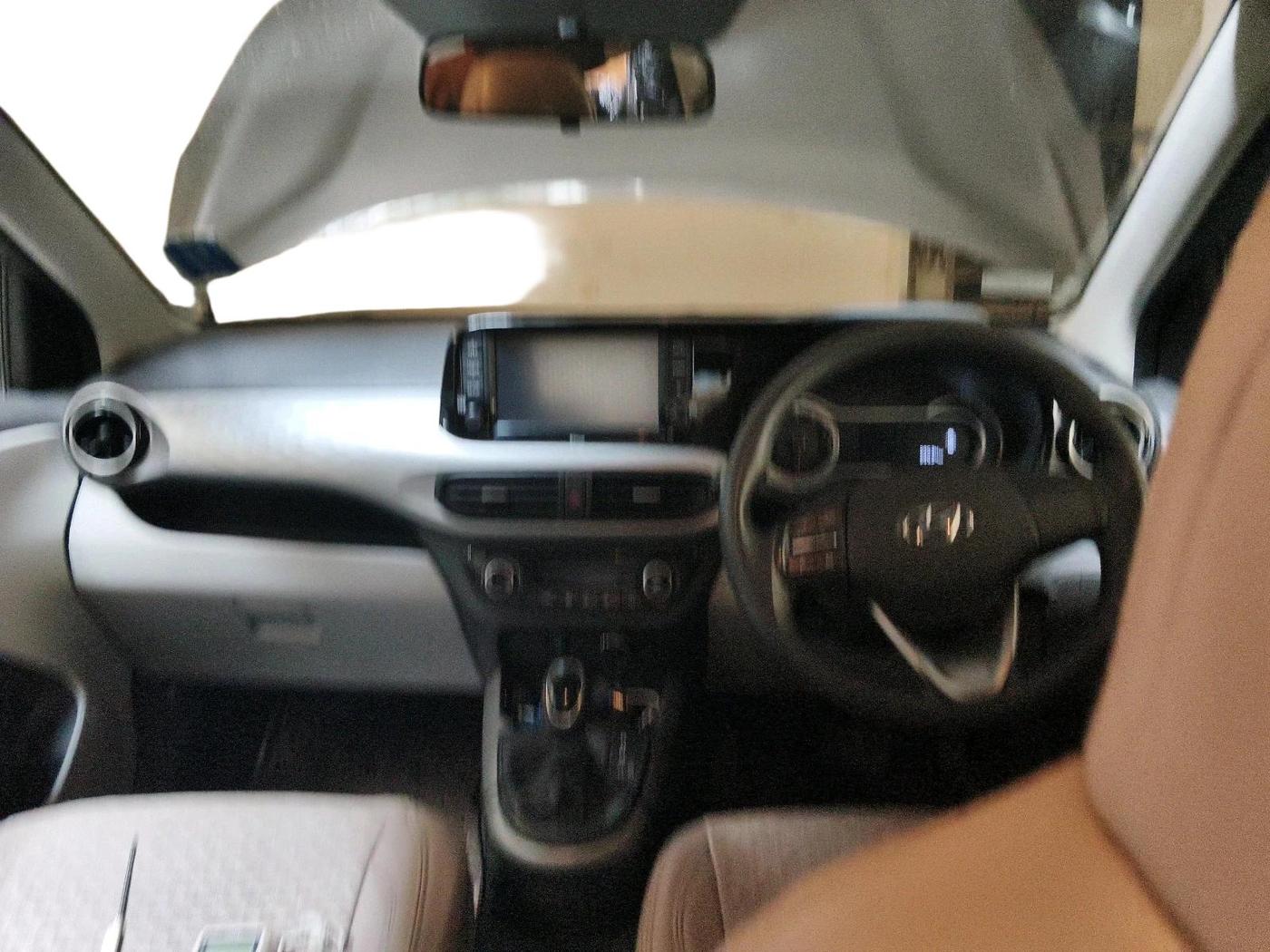 2021 Hyundai GRAND I10 NIOS SPORTZ AMT 1.2 KAPPA VTVT, Petrol, Automatic, 39,534 km, interior