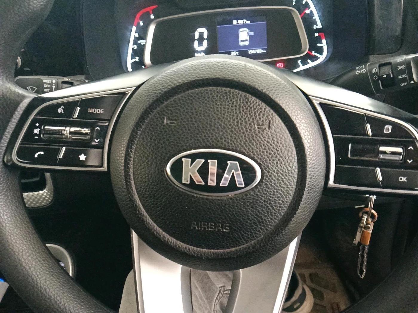 2021 KIA SONET HTK PLUS 1.5, Diesel, Manual, 1,56,783 km, interior