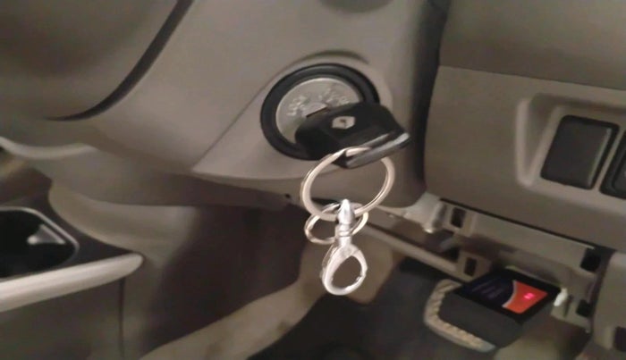 2013 Renault Scala RXL PETROL AT, Petrol, Automatic, 1,09,578 km, interior