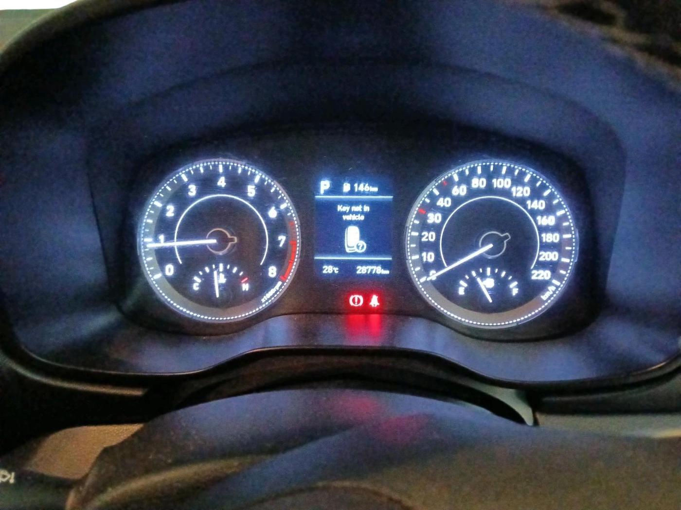 2021 Hyundai VENUE SX PLUS 1.0 TURBO DCT, Petrol, Automatic, 28,778 km, interior