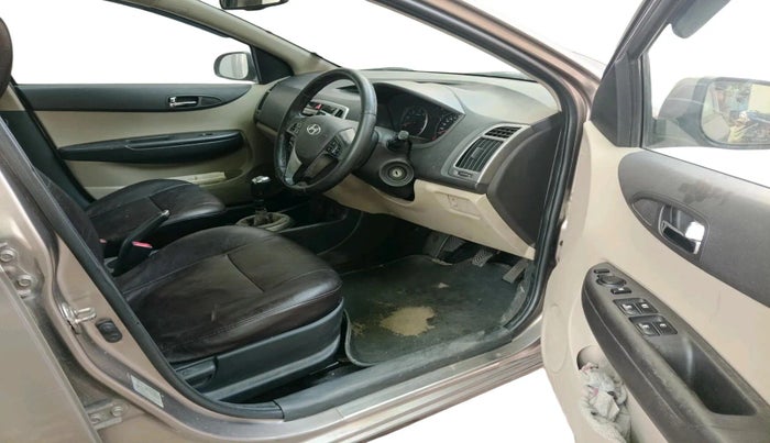 2012 Hyundai i20 SPORTZ 1.4 CRDI, Diesel, Manual, 1,83,285 km, interior