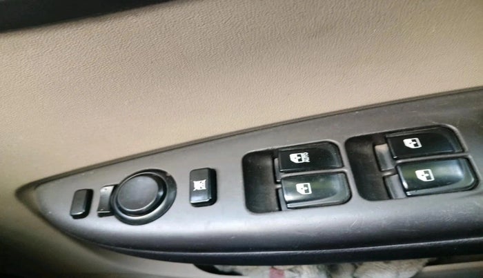 2012 Hyundai i20 SPORTZ 1.4 CRDI, Diesel, Manual, 1,83,285 km, interior