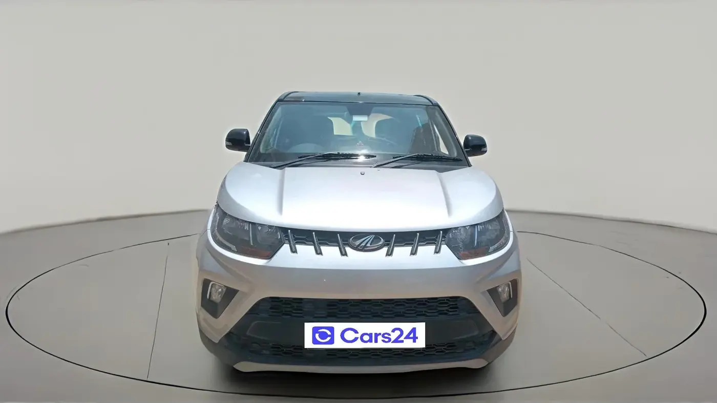 2018 Mahindra KUV 100 NXT K8 P 6 STR, Petrol, Manual, 31,309 km, exterior