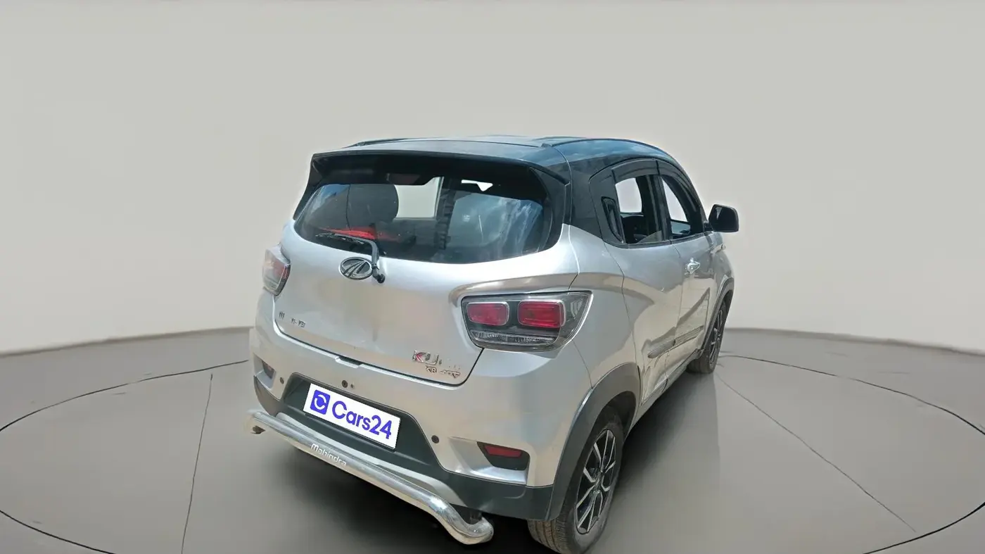 2018 Mahindra KUV 100 NXT K8 P 6 STR, Petrol, Manual, 31,309 km, exterior