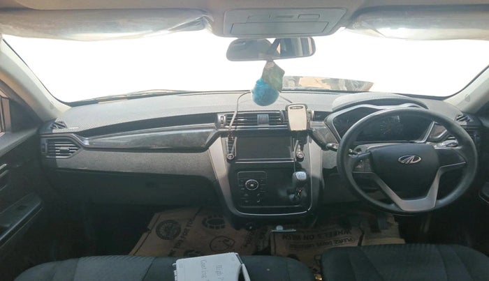 2018 Mahindra KUV 100 NXT K8 P 6 STR, Petrol, Manual, 31,309 km, interior