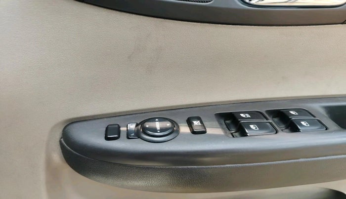 2012 Hyundai i20 ASTA 1.2, Petrol, Manual, 77,817 km, interior