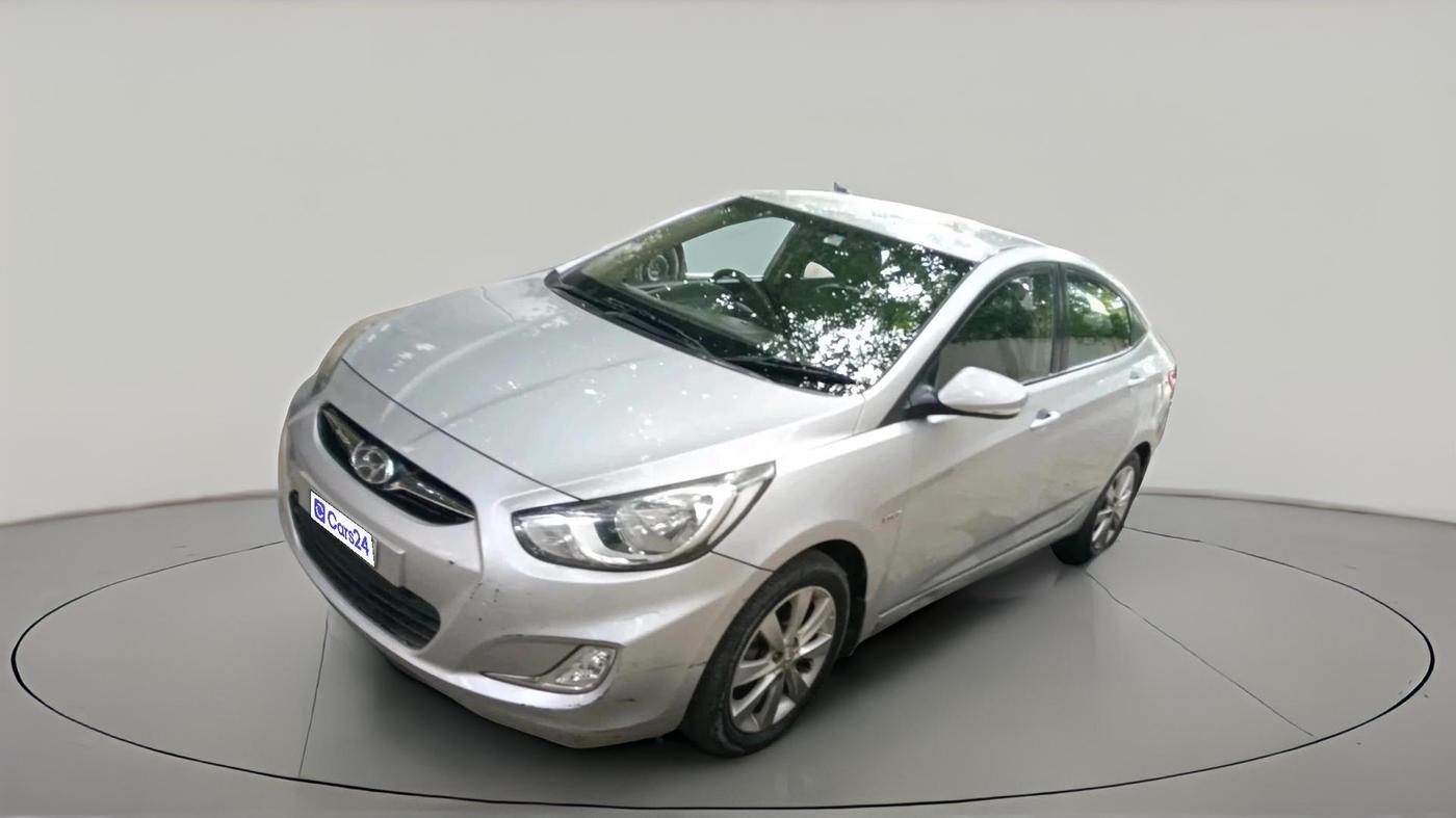 2013 Hyundai Verna FLUIDIC 1.6 VTVT SX, Petrol, Manual, 1,00,299 km, exterior