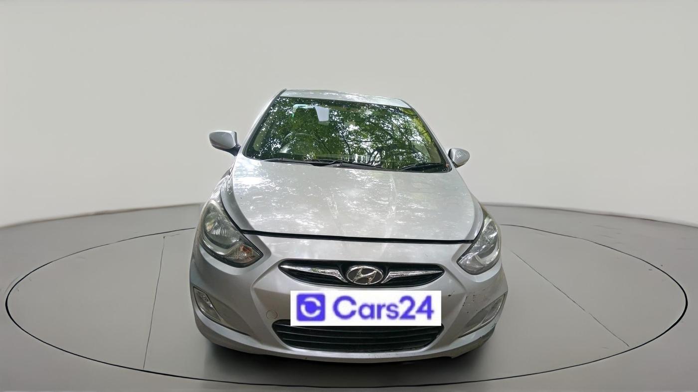 2013 Hyundai Verna FLUIDIC 1.6 VTVT SX, Petrol, Manual, 1,00,299 km, exterior