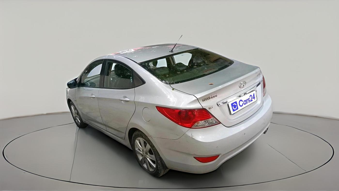 2013 Hyundai Verna FLUIDIC 1.6 VTVT SX, Petrol, Manual, 1,00,299 km, exterior