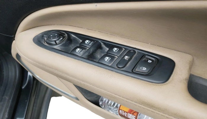 2019 Jeep Compass LONGITUDE (O) 1.4 PETROL AT, Petrol, Automatic, 45,196 km, interior